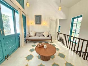 villa in siolim near morjim beach