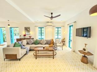 Villa In Siolim Near Morjim Beach,,3 star