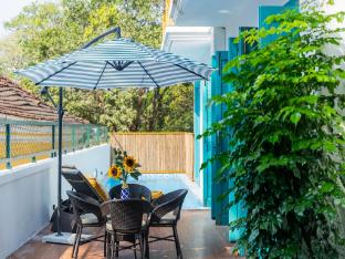 villa in siolim near morjim beach