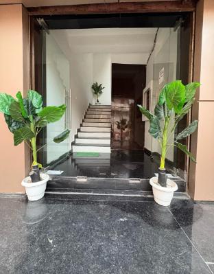 aks grand hotel in varanasi