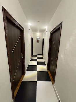 aks grand hotel in varanasi