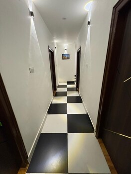 aks grand hotel in varanasi