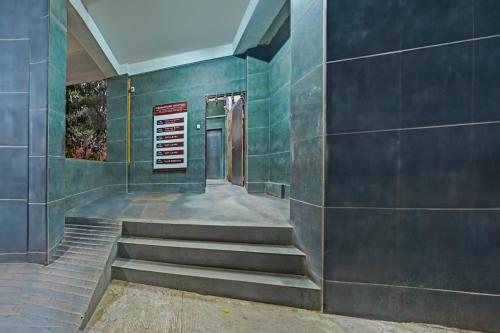 super collection o baner hillview pune formerly siri lodge
