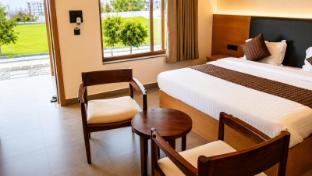 vanam hotel and resorts