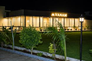 vanam hotel and resorts