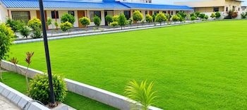vanam hotel and resorts