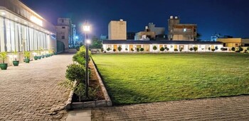 vanam hotel and resorts