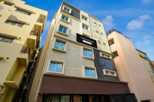 super townhouse seetharam palya metro station bangalore formerly silver key