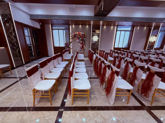 hotel saffron grand thane