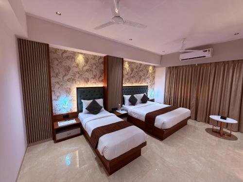hotel saffron grand thane
