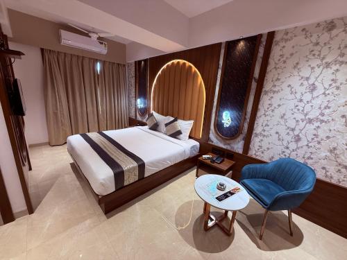 hotel saffron grand thane