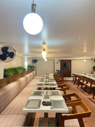 hotel grand madhuram