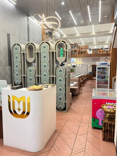 hotel grand madhuram