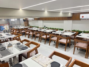 hotel grand madhuram
