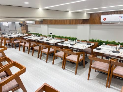 hotel grand madhuram
