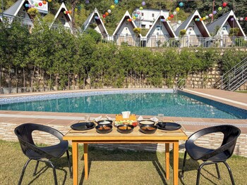 Jungle Walker Resort,,3 star