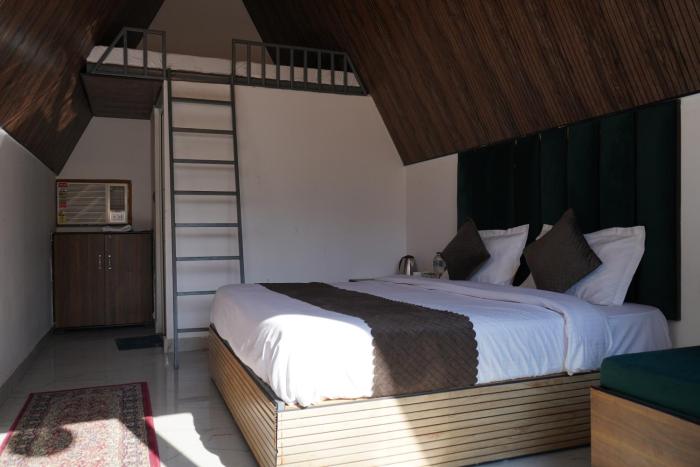 jungle walker resort