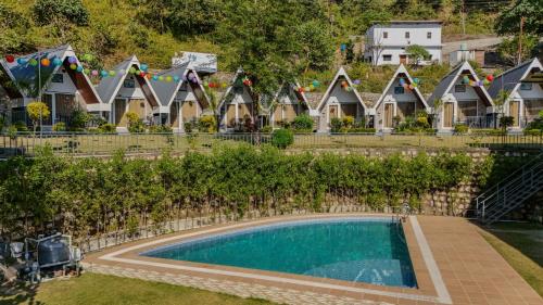 jungle walker resort