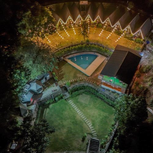 jungle walker resort