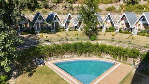jungle walker resort