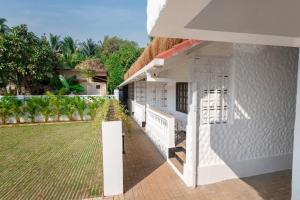 yellowstone resort arambol
