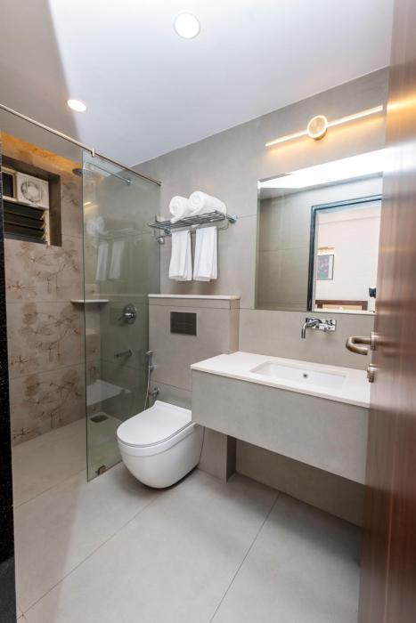 yellowstone resort arambol
