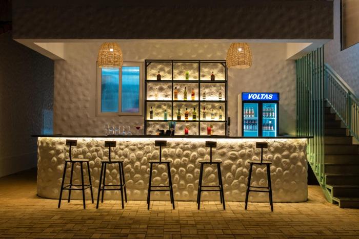 yellowstone resort arambol