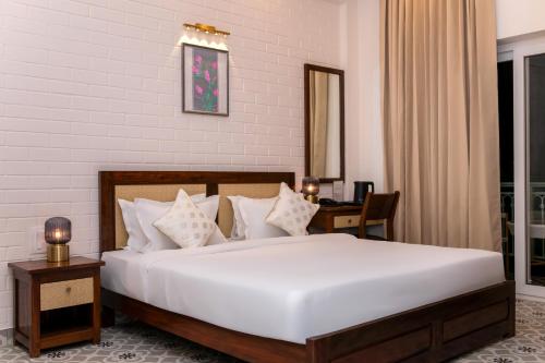 yellowstone resort arambol