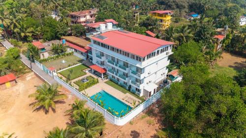 yellowstone resort arambol