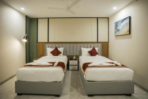 svm grand bowenpally