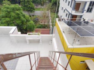 sri inn