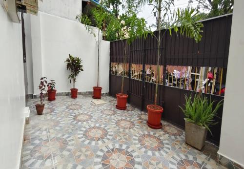 sri inn