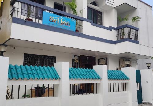 sri inn