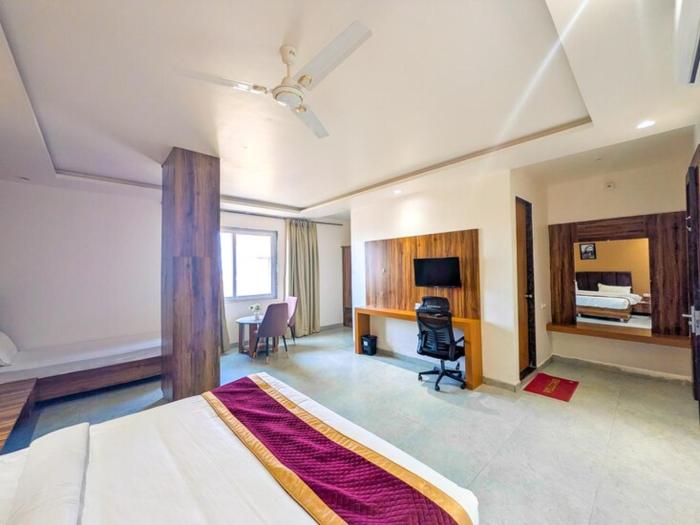 hotel aashiyana