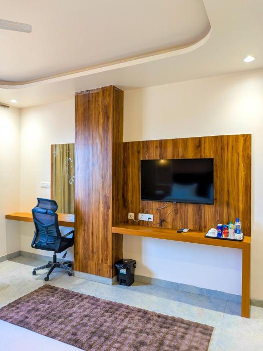 hotel aashiyana