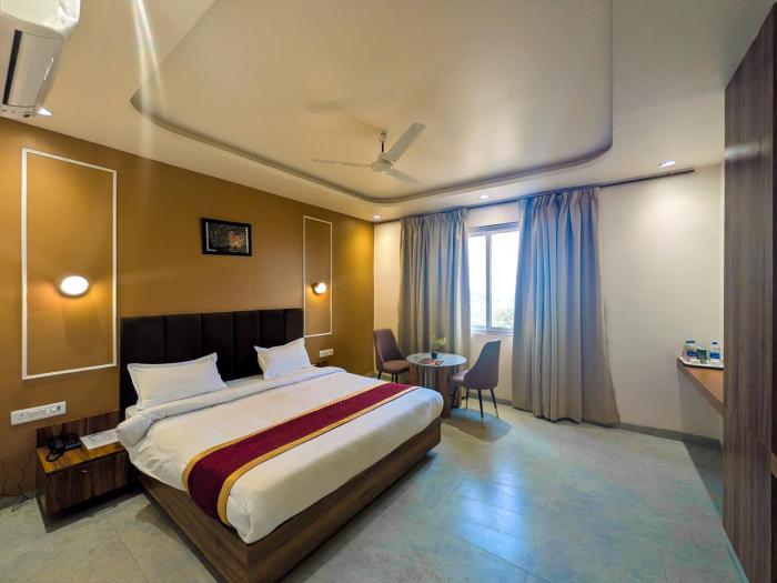 hotel aashiyana