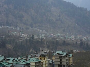 hotel sumeera inn