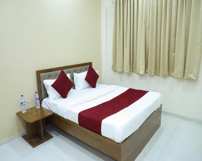 hotel devanshri rooms and restaurant