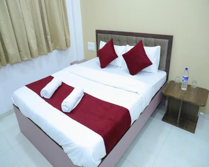 hotel devanshri rooms and restaurant