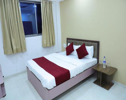 hotel devanshri rooms and restaurant