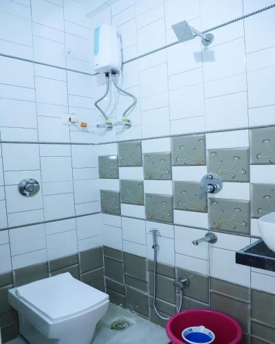 hotel devanshri rooms and restaurant