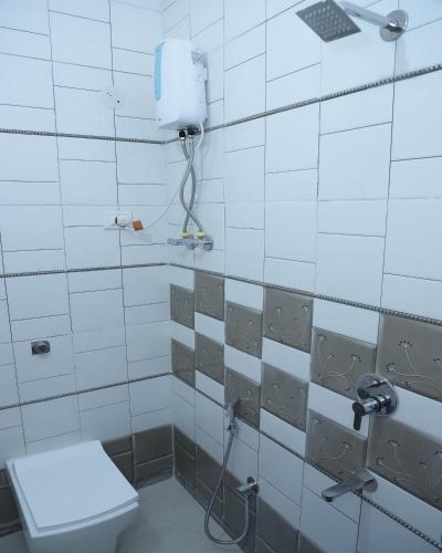 hotel devanshri rooms and restaurant