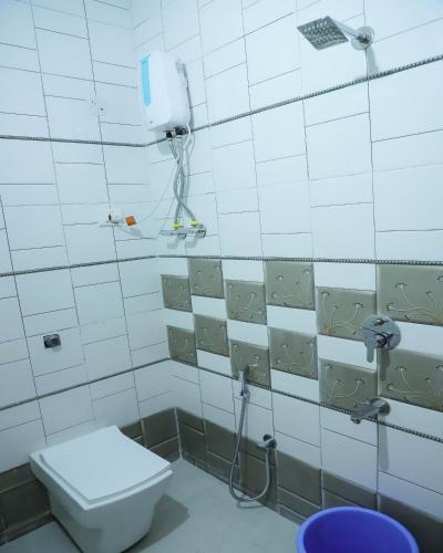 hotel devanshri rooms and restaurant