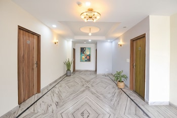 Via Esscon House,,3 star