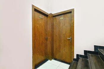 Via Kanha Palace,,3 star