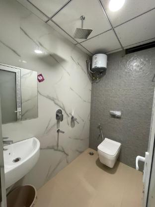 Rk International,,4 star