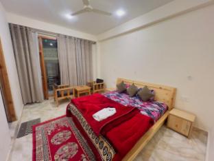 hotel kesri paradise