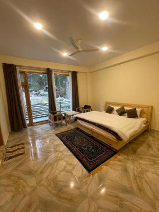 hotel kesri paradise