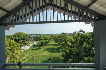 madhuvan resort