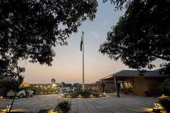 Madhuvan Resort,,3 star